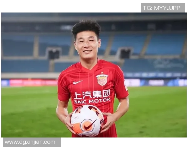 中国早年足球明星的辉煌岁月与影响力探讨