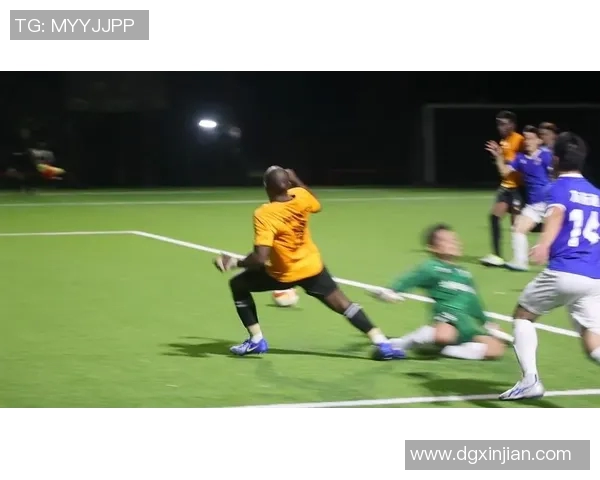 足球明星过人技巧惊艳全场让对手无从招架的精彩瞬间
