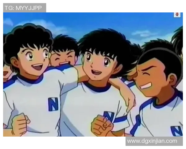 足球明星与猫耳朵共舞的奇幻时刻展现了运动与可爱的完美结合 足球明星与猫耳朵共舞的奇幻时刻展现了运动与可爱的完美结合